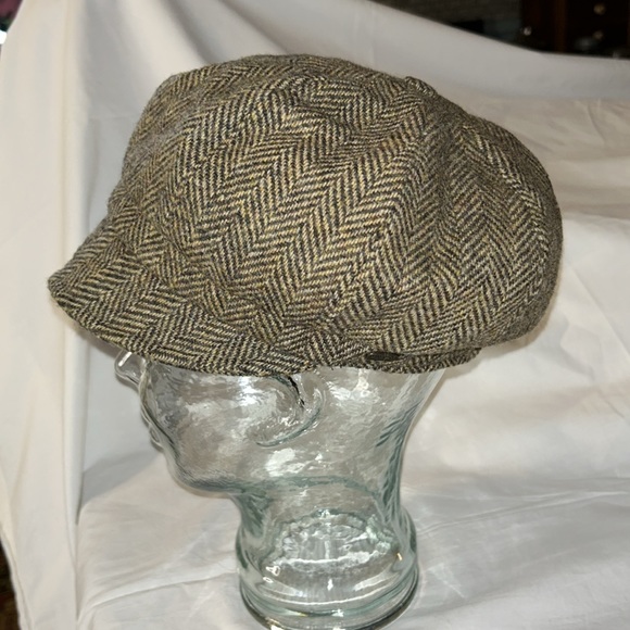 Mucros Weavers Women’s Newsboy Hat Panel Wool Made in Ireland Brown/Tan EUC - Picture 2 of 5